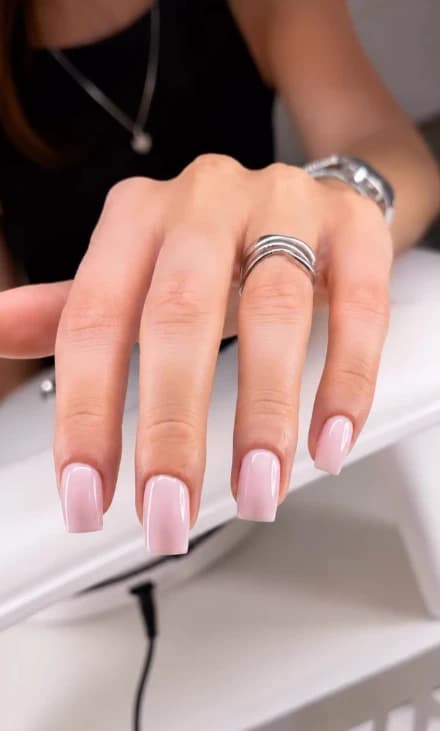 Manicure shape — clean nail edges